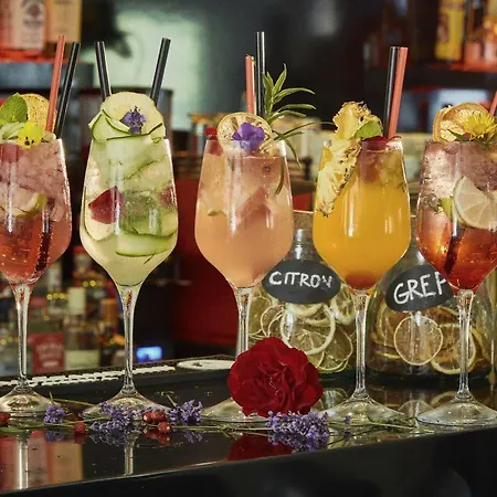 מלון Wellness Paradise