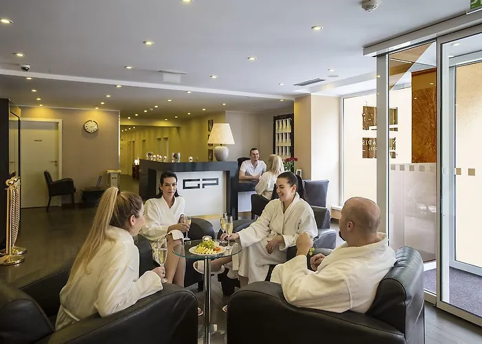 Wellness Paradise Hotel 4*